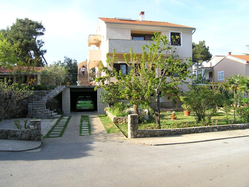 Apartments Ines Крк Экстерьер фото
