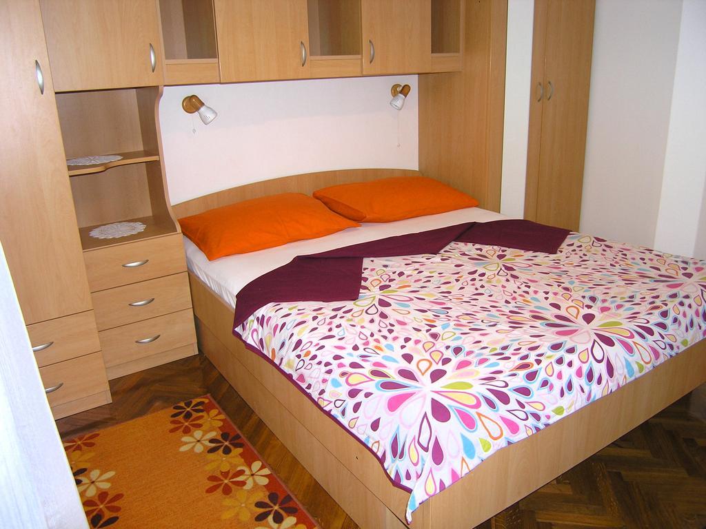 Apartments Ines Крк Экстерьер фото